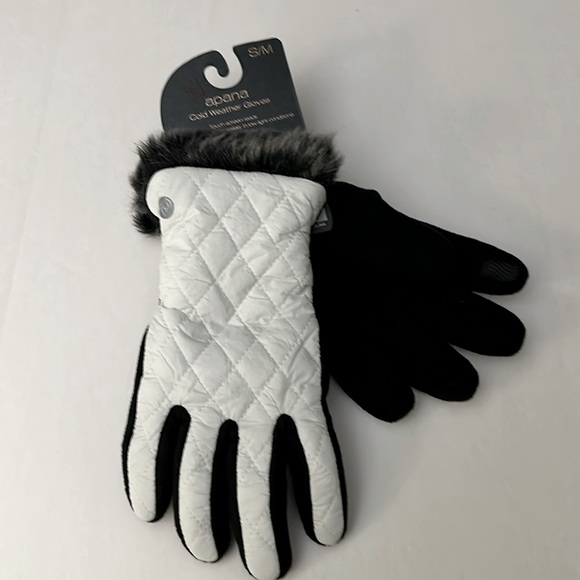 APANA || Quilted Cold Weather Gloves. Sz. S/M - Picture 2 of 6